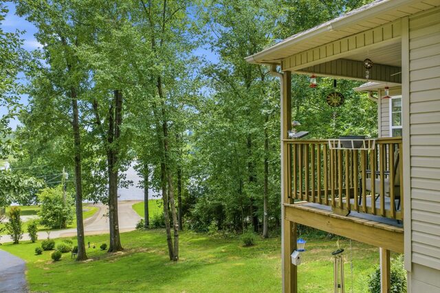 300 Featherfoot Parkway