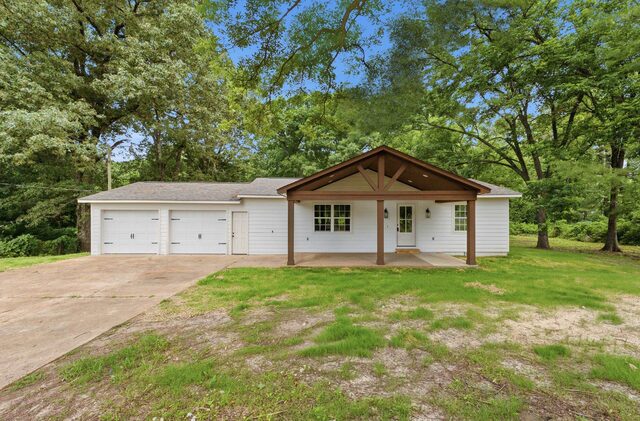 4683 Belmont