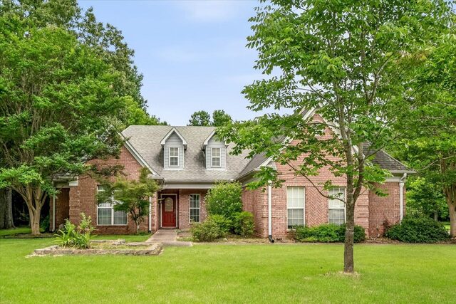 130 Woodmont