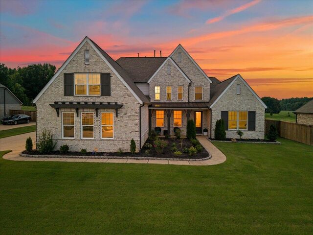 14806 Elm Hill