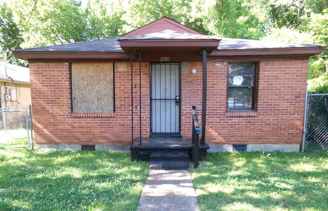 2282 Eldridge