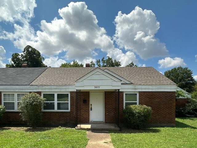 3077 Beaumont
