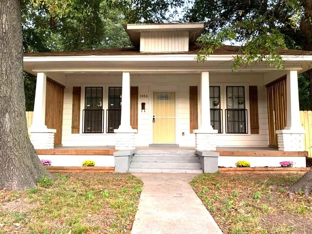 1456 Hollywood