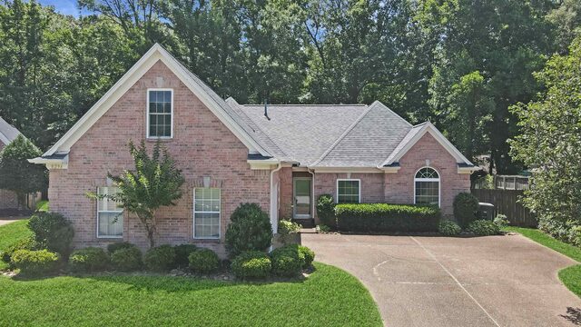8294 Wesley Woods
