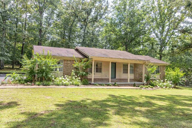 1057 Country Club