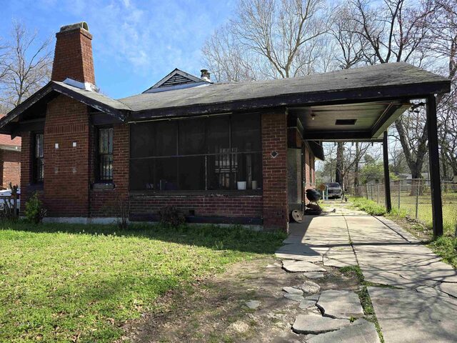 1484 Maplewood