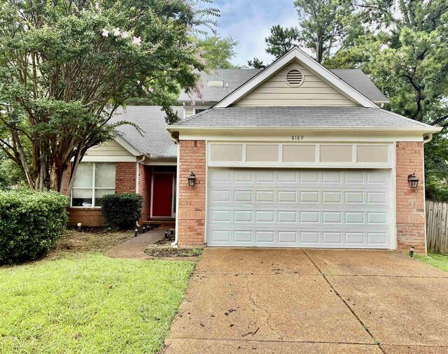 8189 Walnut Valley