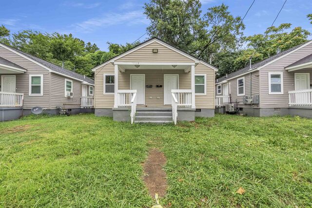 732 Montgomery