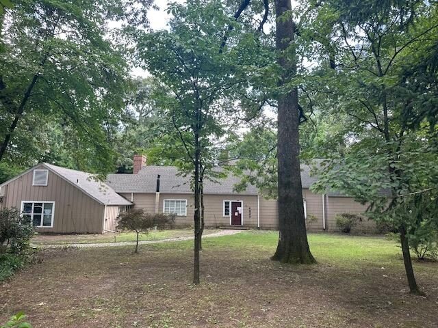 4827 Princeton