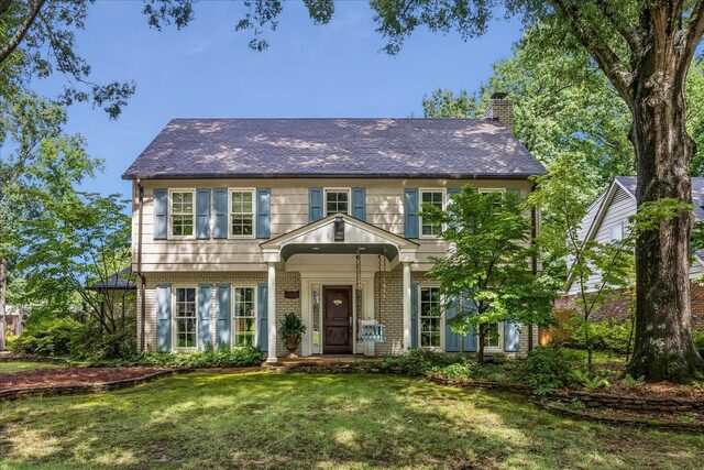 2100 Allen Court
