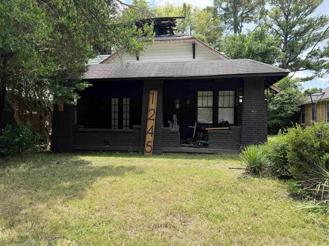1245 Forrest