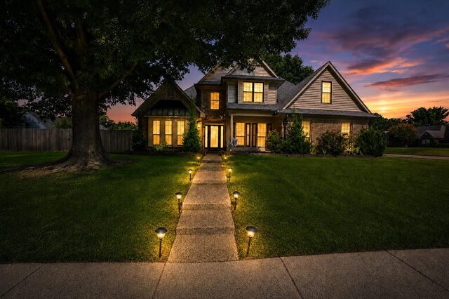 4876 Springtree