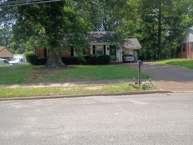 3501 Brookmeade