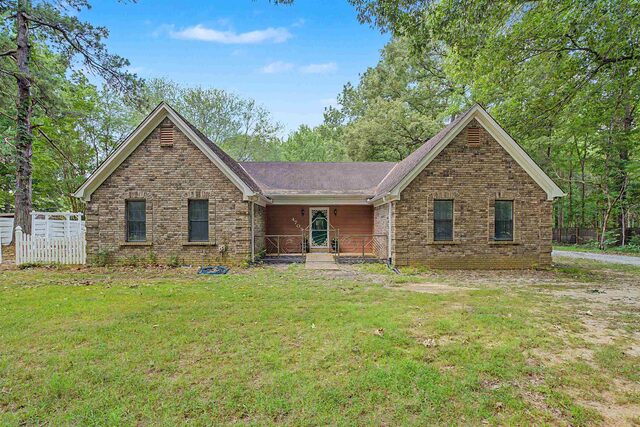4703 Oak