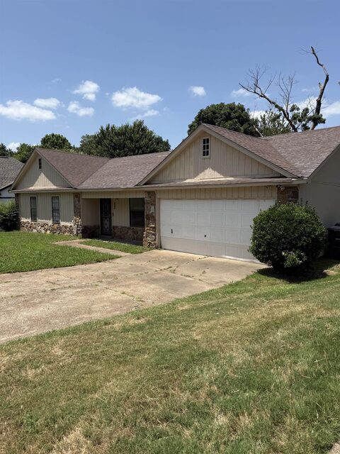 1546 Dimwood