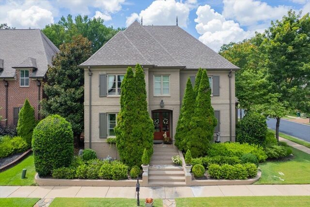4637 Maple Glen