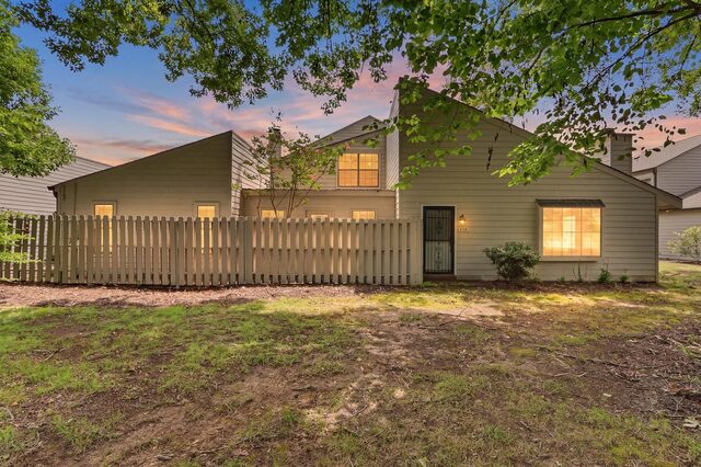 8117 Mistywood