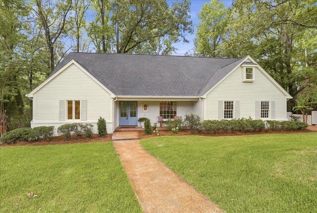 8440 Drury
