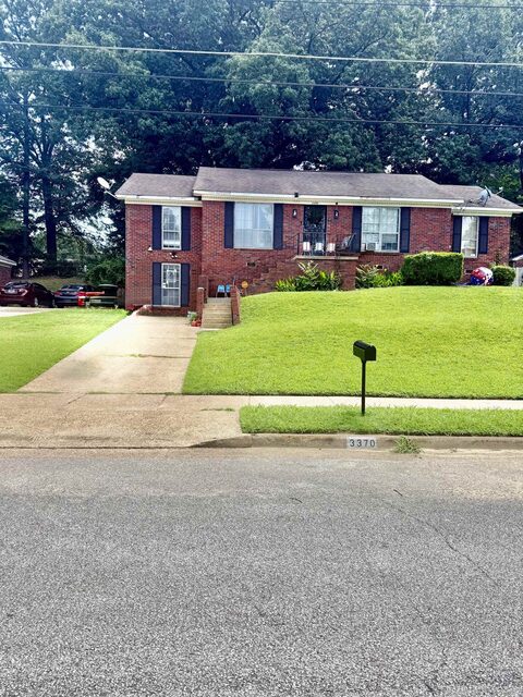 3370 Brookmeade
