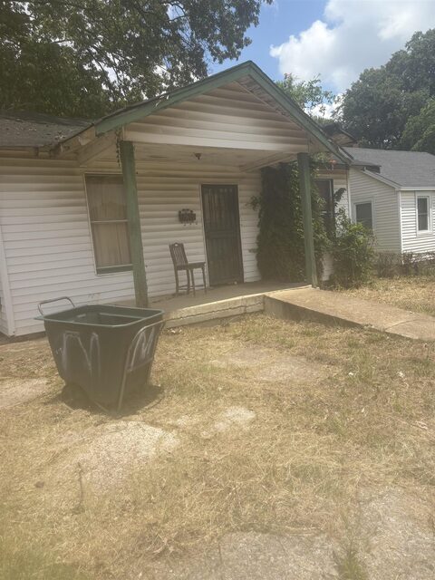 740 Dempster