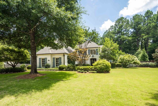 2902 Bentwood Oak