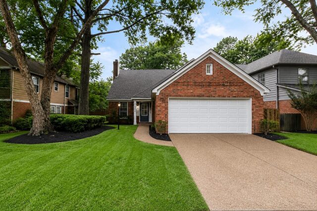 1443 Wood Trail