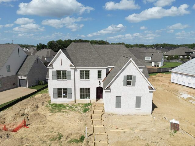 614 Cedar Shadows