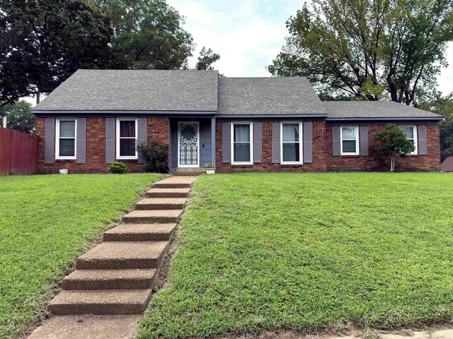 2003 Hampton Hill