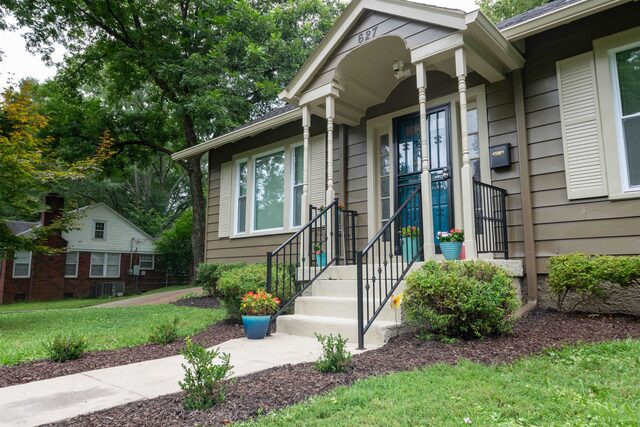 627 Watson
