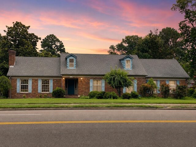 5534 Walnut Grove