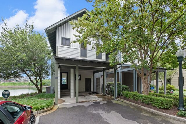 676 Marina Cottage