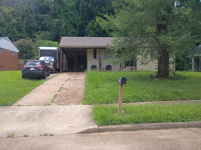 3579 Ladue