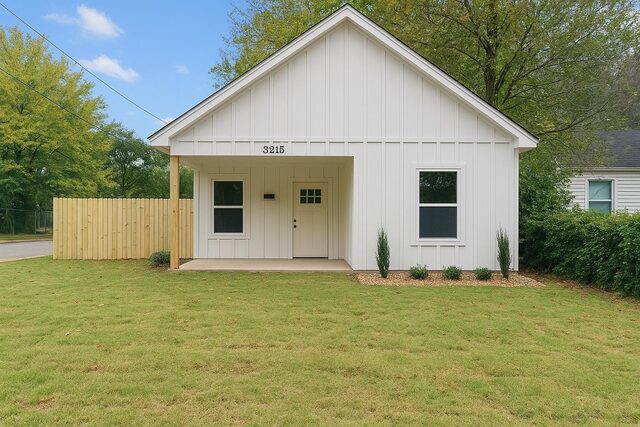 3215 Lyndale