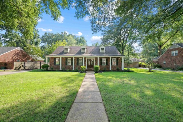 1539 Brookside