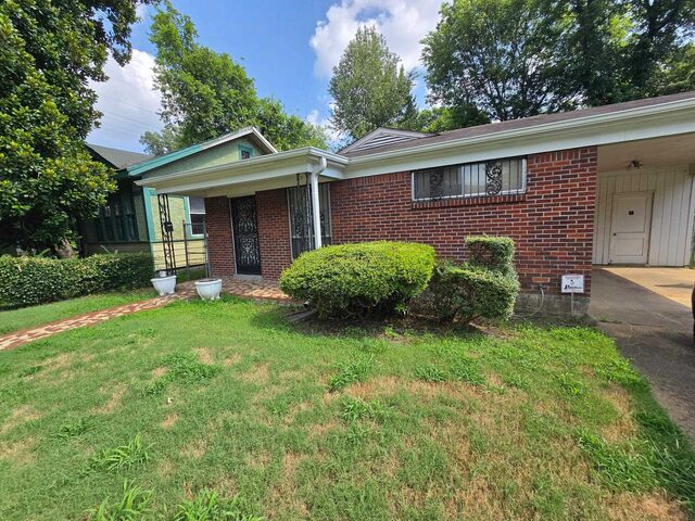 1713 Foster