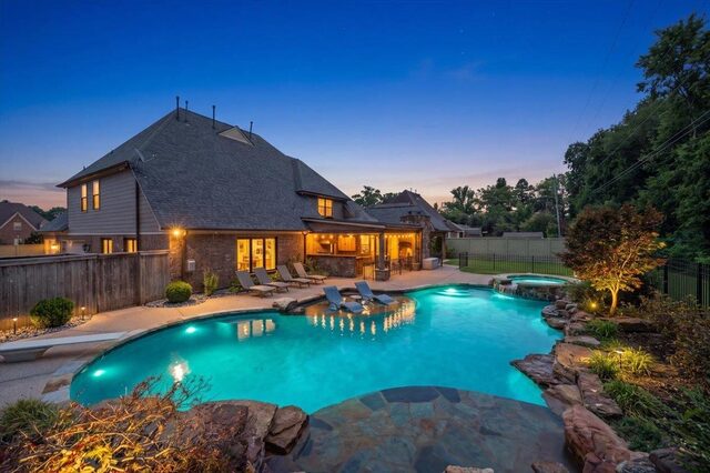 6257 Willow Walk