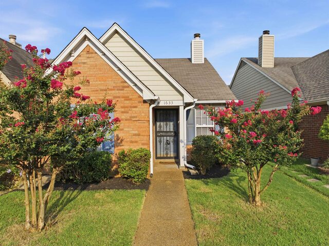 1633 Beaver Trail