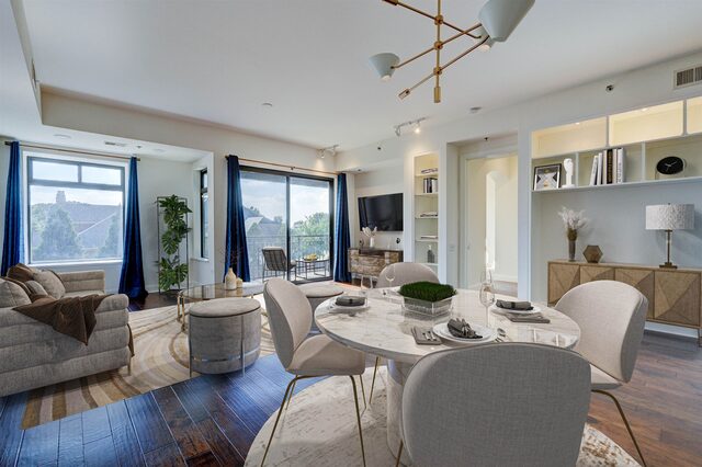 717 Riverside