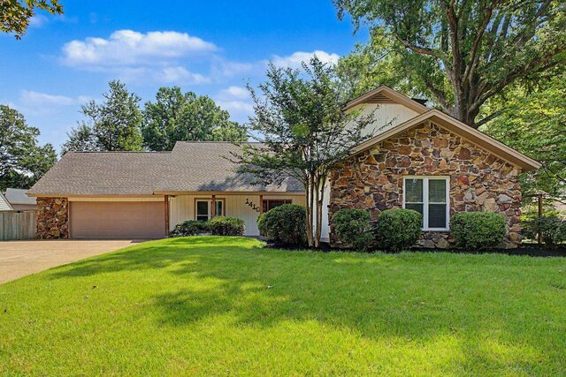 1410 Riverwood
