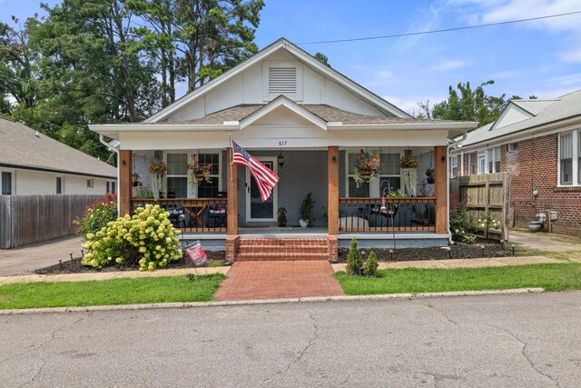 817 Main