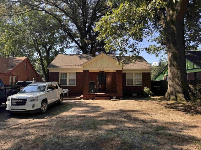 2567 Arlington