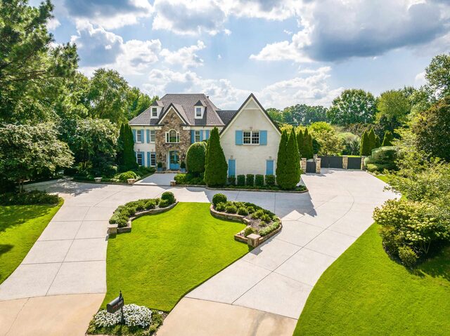 2547 Delmead