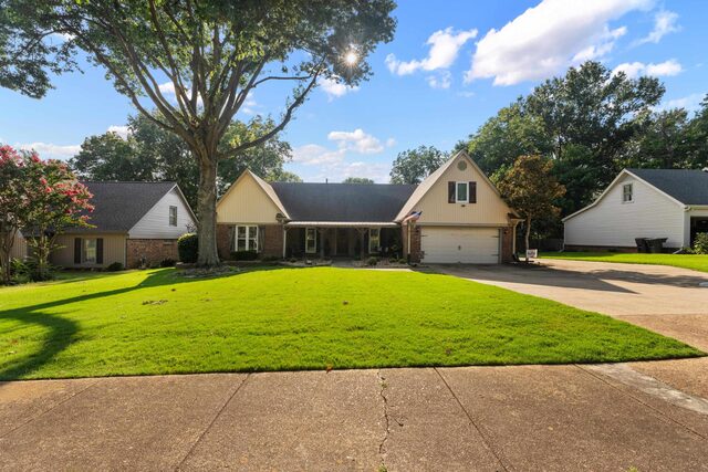 601 Royal Pecan