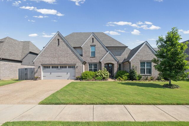12528 Caymus