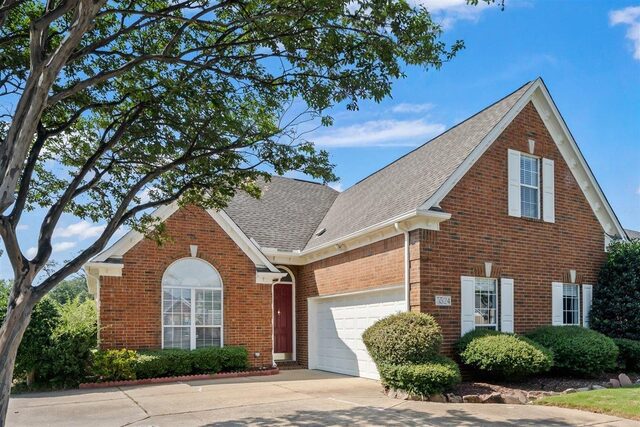 5524 Fountain Bay