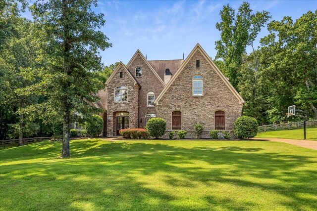 375 Westbury
