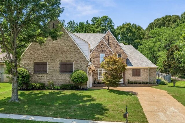 4311 Melwood Oak
