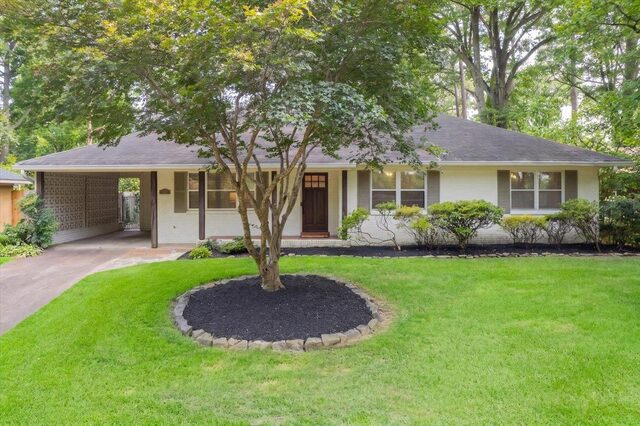 4135 Chickasaw