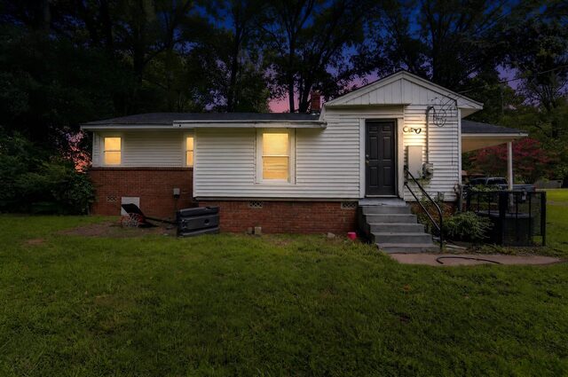 329 Sullivan