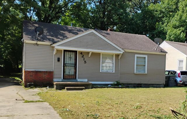 4215 Boyce